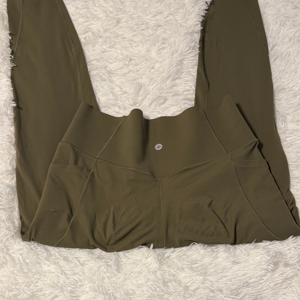 HALARA Olive Green Leggings